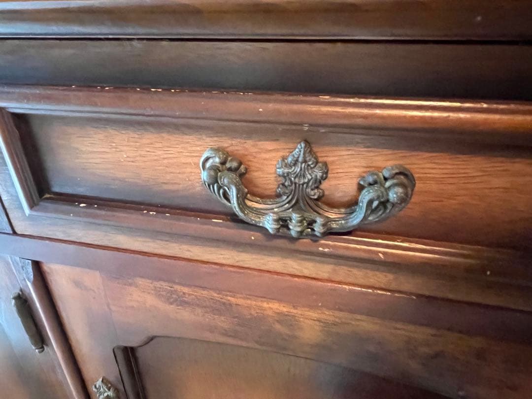 カリモク コロニアル 食器棚 カップボード インテリア アンティーク