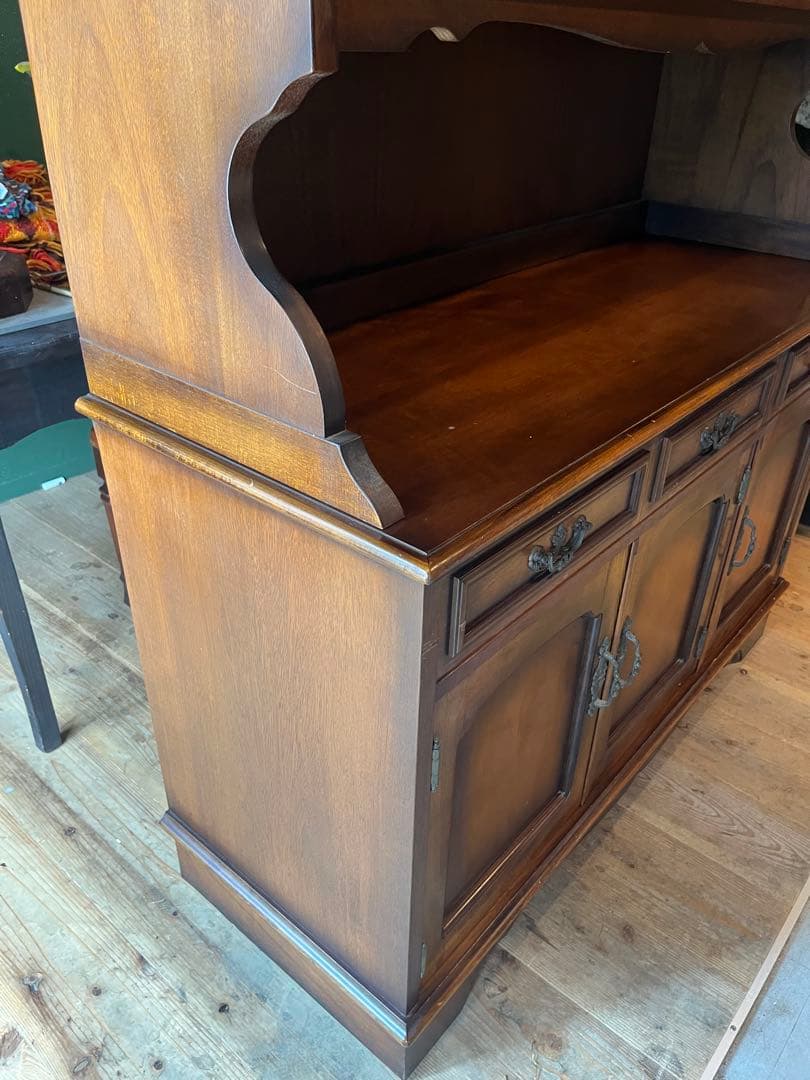 カリモク コロニアル 食器棚 カップボード インテリア アンティーク