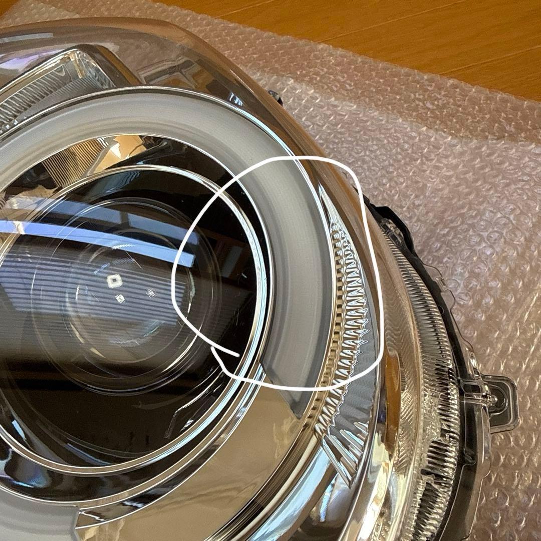 ムーヴ　キャンバス　LA850S LED ヘッドライト　右側　美品