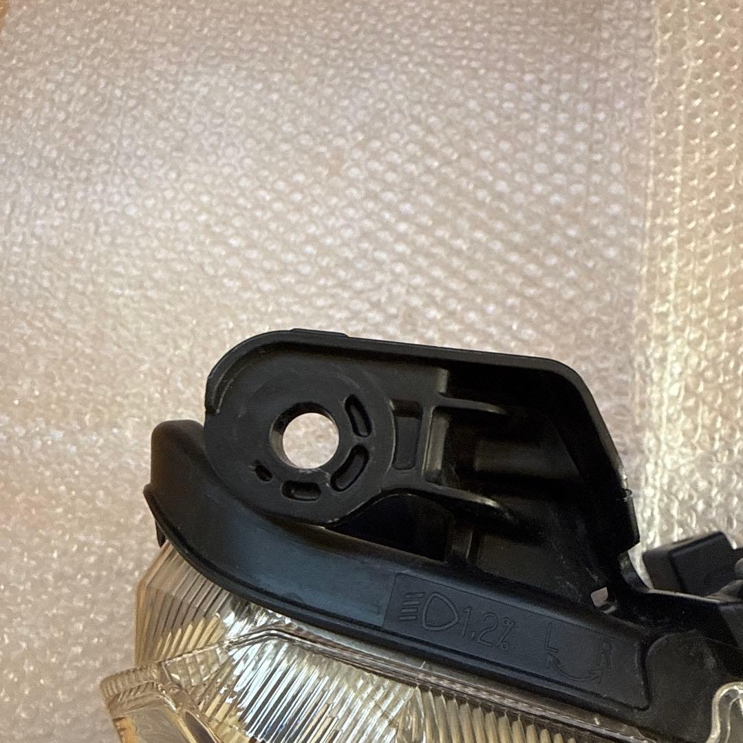 ムーヴ　キャンバス　LA850S LED ヘッドライト　右側　美品