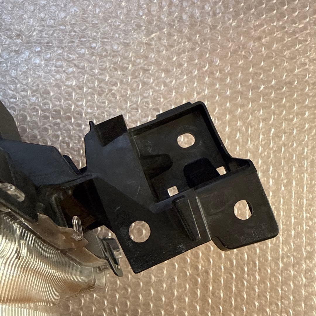 ムーヴ　キャンバス　LA850S LED ヘッドライト　右側　美品