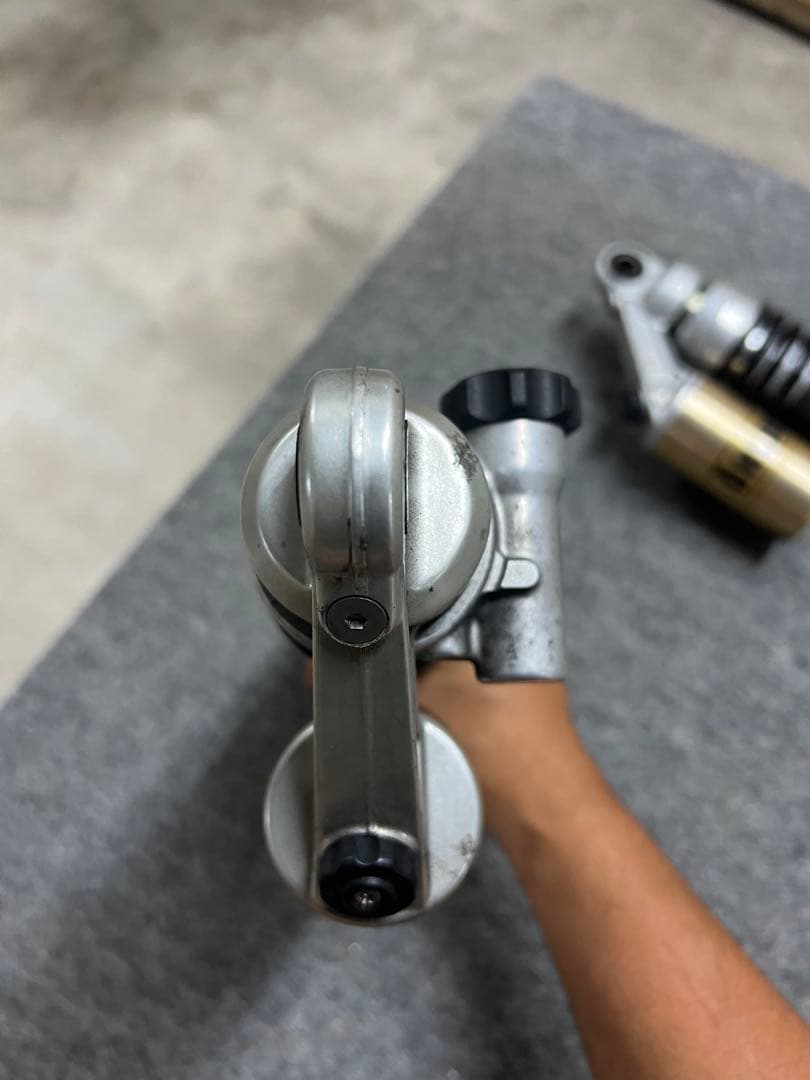 Öhlins オーリンズ リアサスペンション