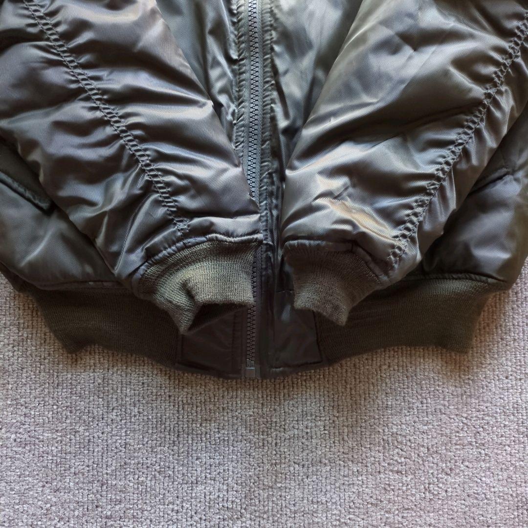 美品unknownMA-1フライトジャケットリバーシブルナイロン中綿短丈グレーL