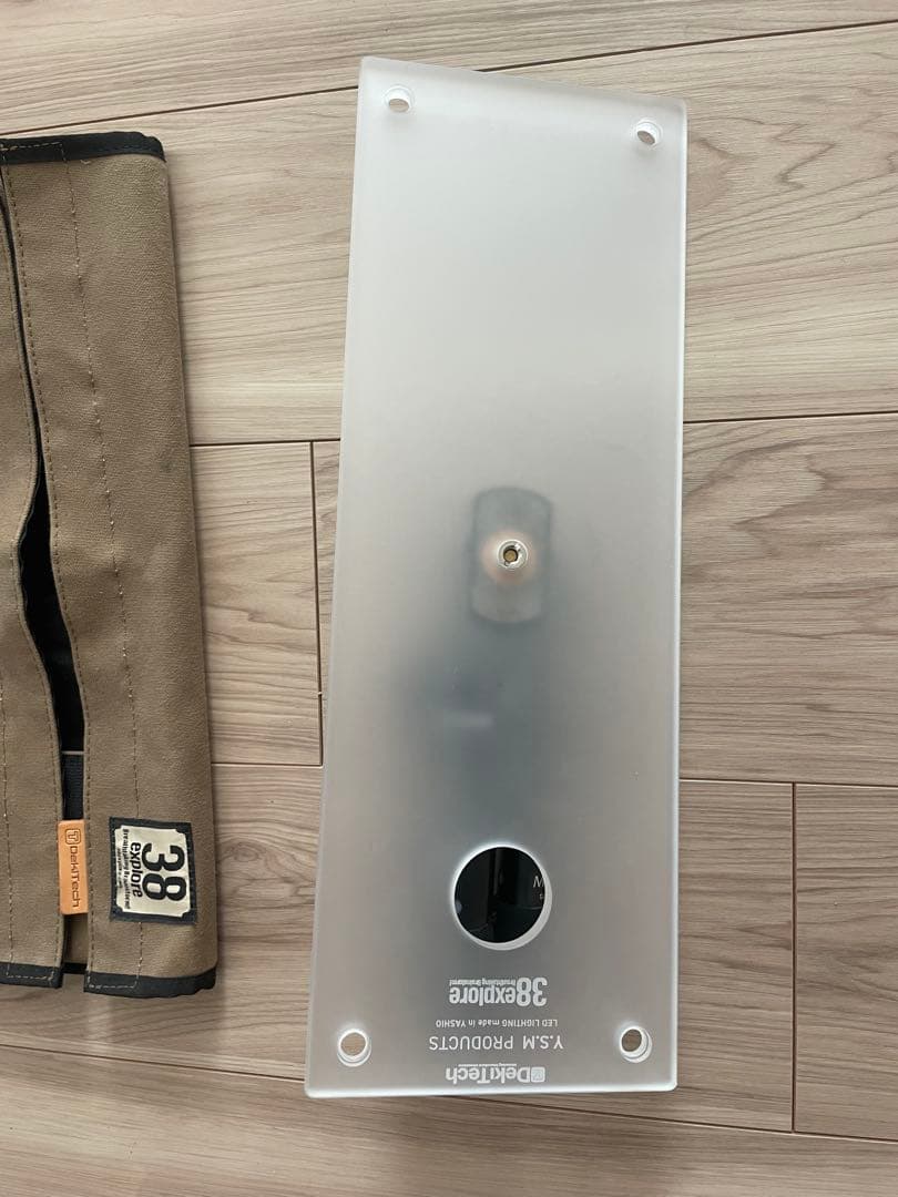 38explore Lumico38 コヨーテ　三脚付き