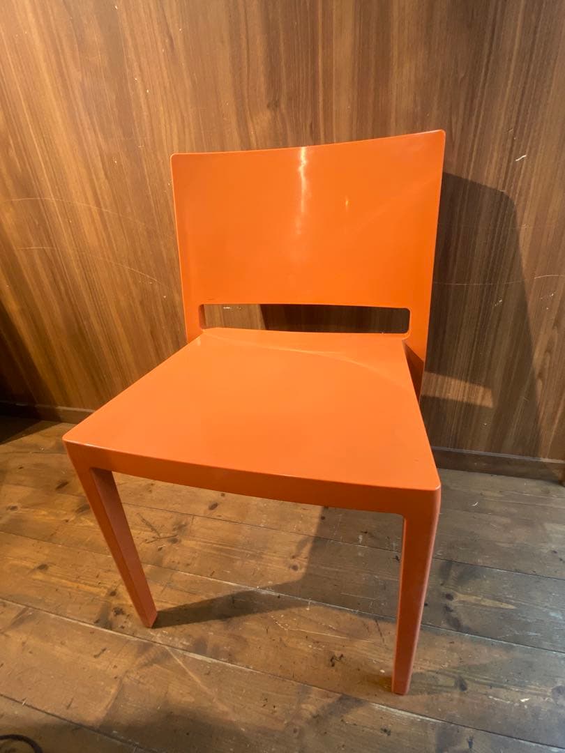 lizz リズ　ダイニングチェア　チェア　オレンジ　kartel イタリア製