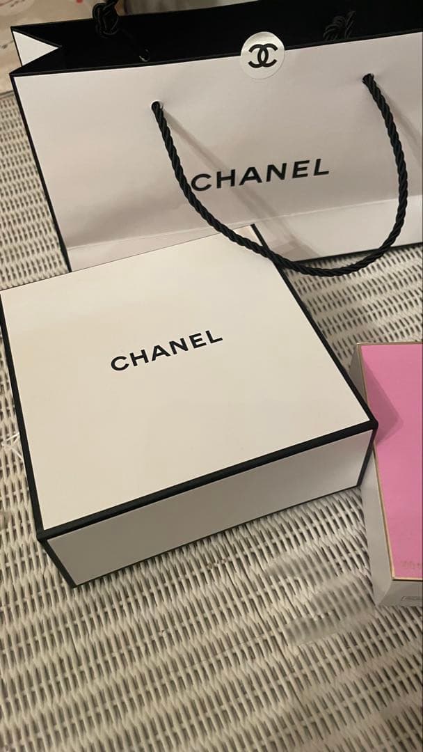 ドキンちゃん♡になります！ シャネル香水　チャンス100 おまけ付き