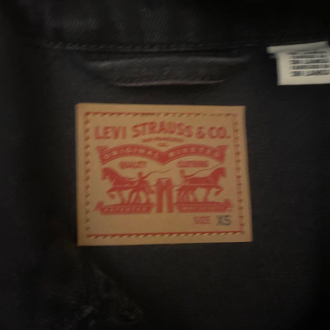 Levi's ブラックデニムジャケット xsサイズ