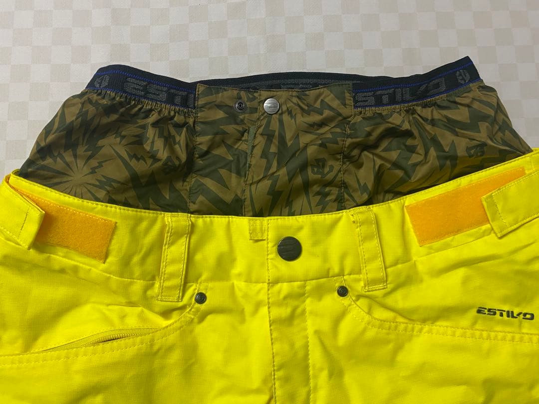 e569☆ESTIVO ゴールドウインスノースキーウェア Lサイズ 上下セット