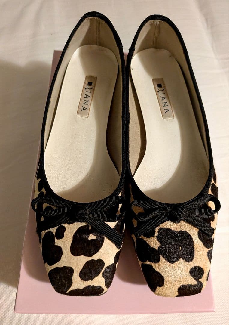 【値下げ】美品 Diana ヒョウ柄 フラット バレエ ハラコ 23.5