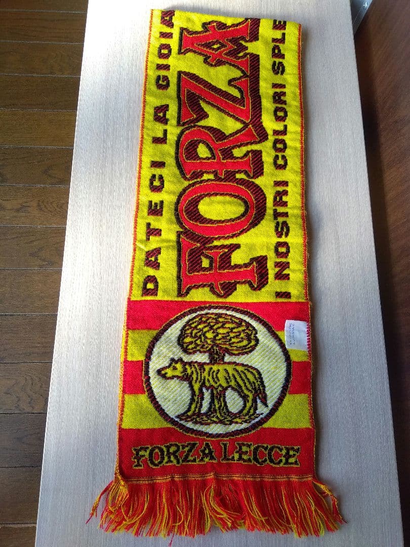 USレッチェ サッカーマフラー LECCE セリエA イタリア