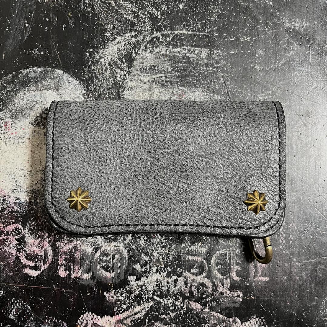 トラッカーウォレット ブラックにエイジング ミドルトラッカーウォレット #335