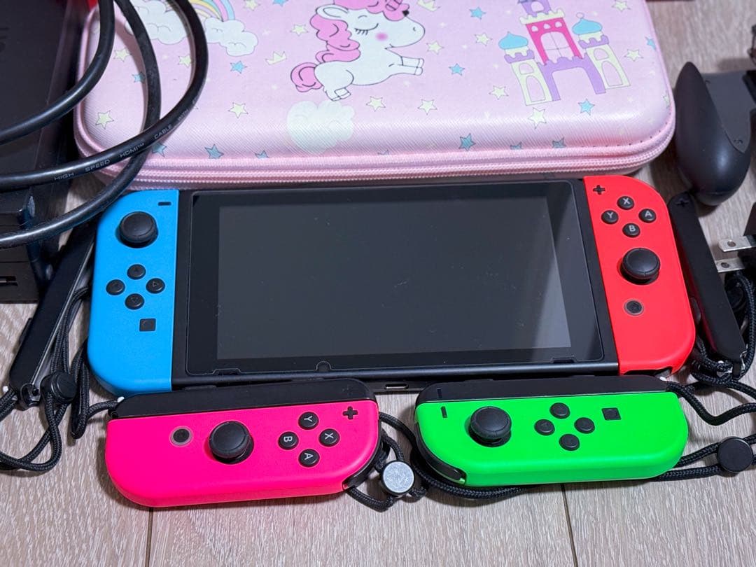 ニンテンドースイッチNintendo Switch 本体とソフト6本 まとめ売り