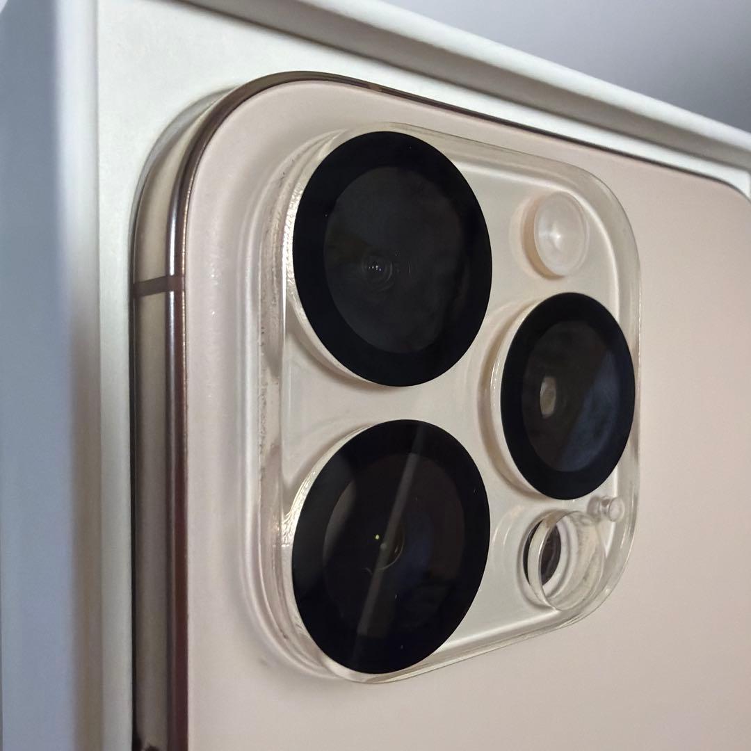 美品iPhone 16 Pro Maxデザート256 GB バッテリー98%