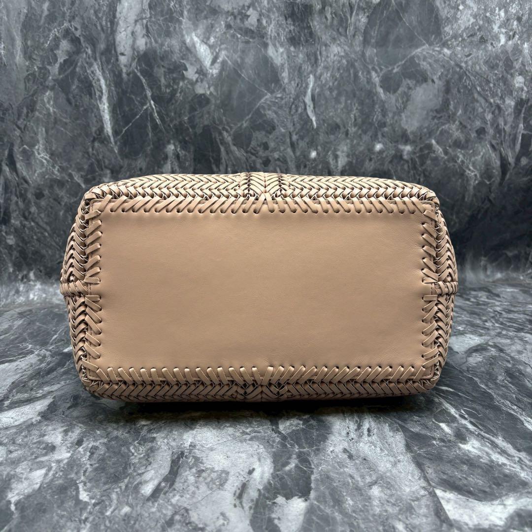 こにゃん ✨アニヤハインドマーチ　ニーソン　トートバッグ