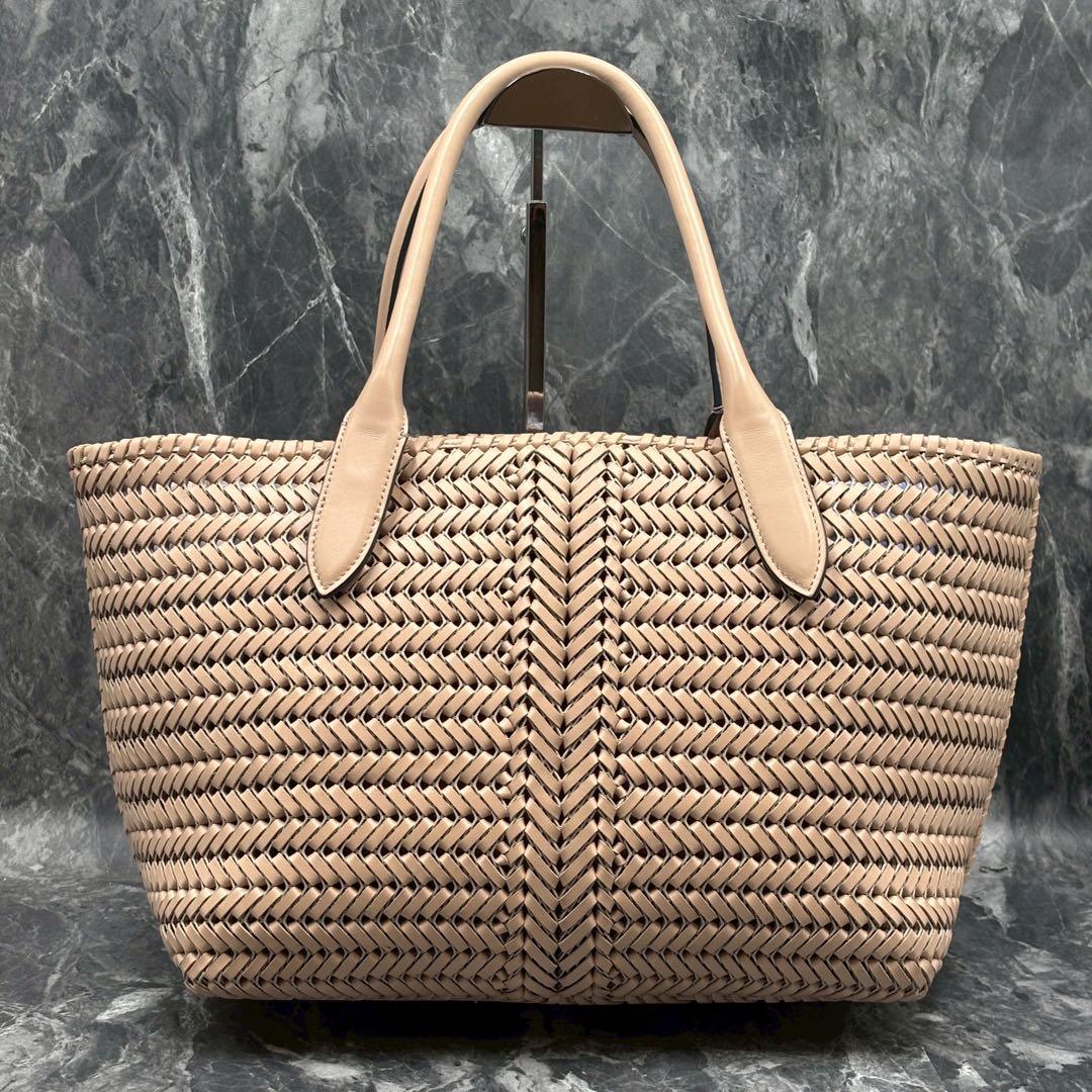 こにゃん ✨アニヤハインドマーチ　ニーソン　トートバッグ