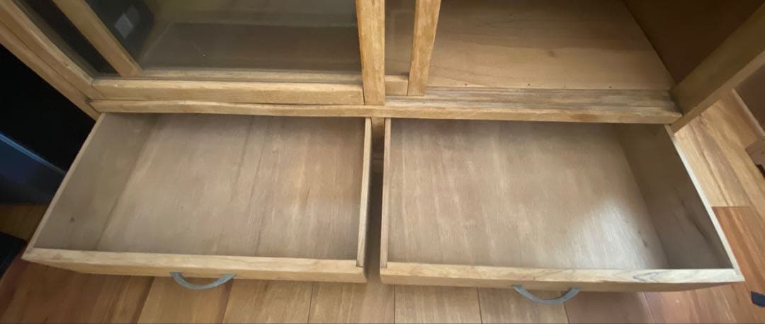 【送料込み】古い木の食器棚