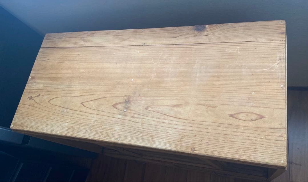 【送料込み】古い木の食器棚