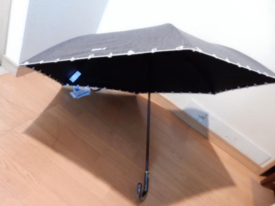 agnes b.（アニエスベー）ハート刺繡晴雨兼用傘(折り畳み傘)