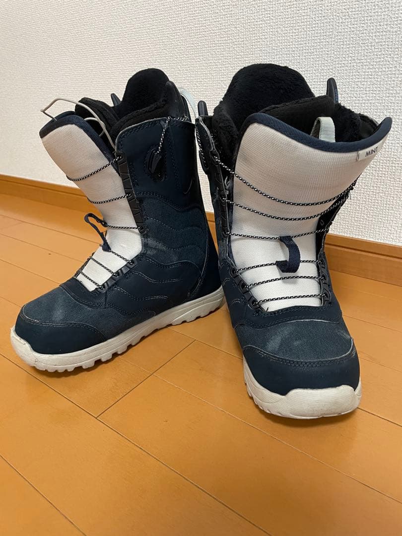 burton mint 23.5 バートンミント