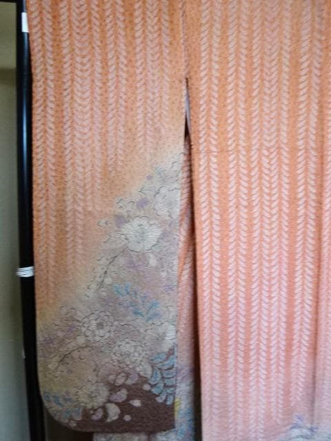 岡田様 振袖　総絞り辻が花　サ-モンピンク