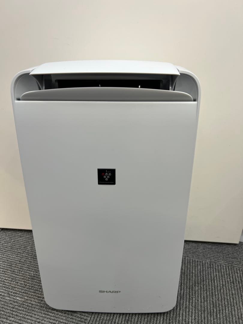 【ほぼ新品】シャープ 冷風衣類乾燥除湿機 CM-R100-W