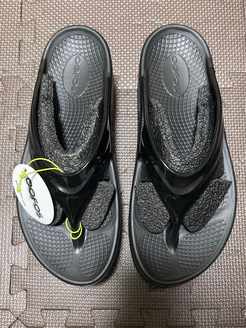 新品未使用 OOFOS / OOmega ウーフォス ウーメガ 28 限定
