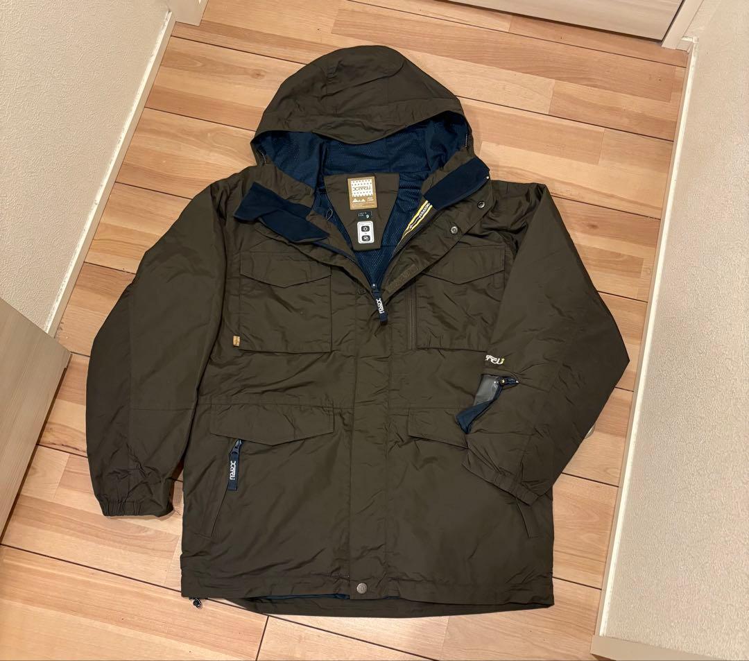 xandi レディーススノーボードウェア　上下セット