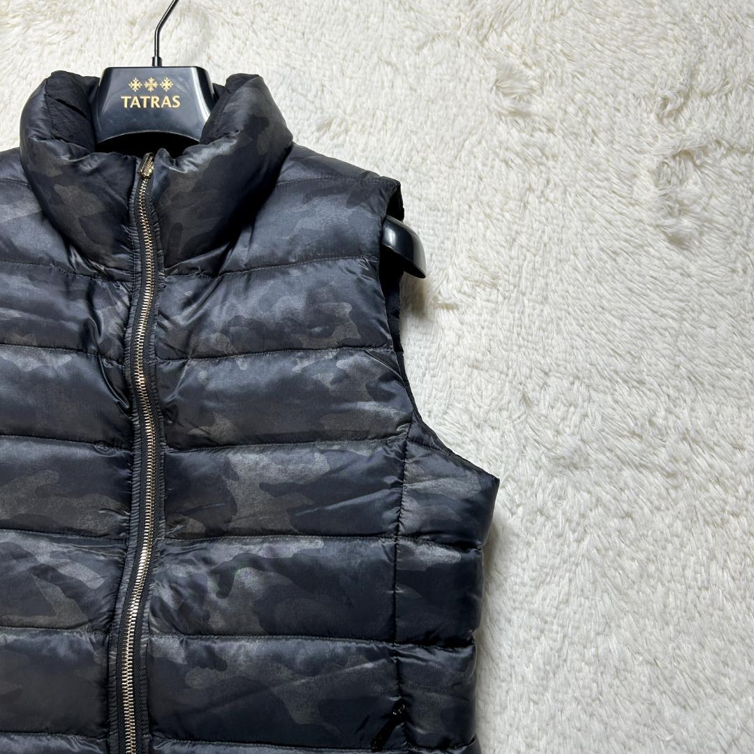 美品✨タトラス ダウンベスト リバーシブル カモフラ柄 ブラック M 軽量