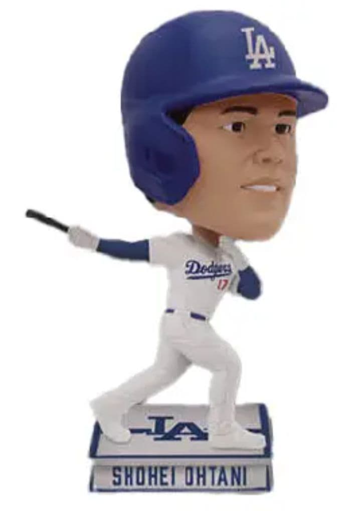 ドジャース大谷翔平　ボブルヘッド ホームユニフォーム　フィギュア　移籍記念　限定