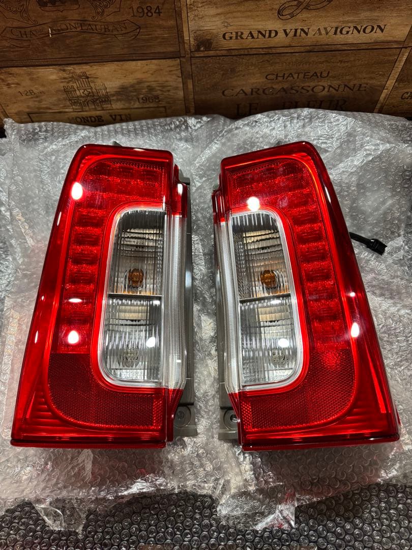 タント　la600s後期テール