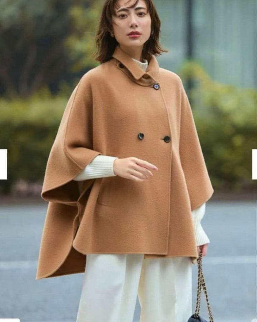 23区今季新品【見上愛さん着用ウールライトリバー ポンチョシルエット コート