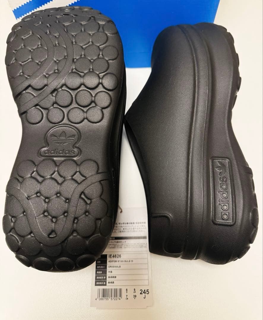 【新品未使用】ADIDAS ADIFOM STAN MULE ブラック タグ付き