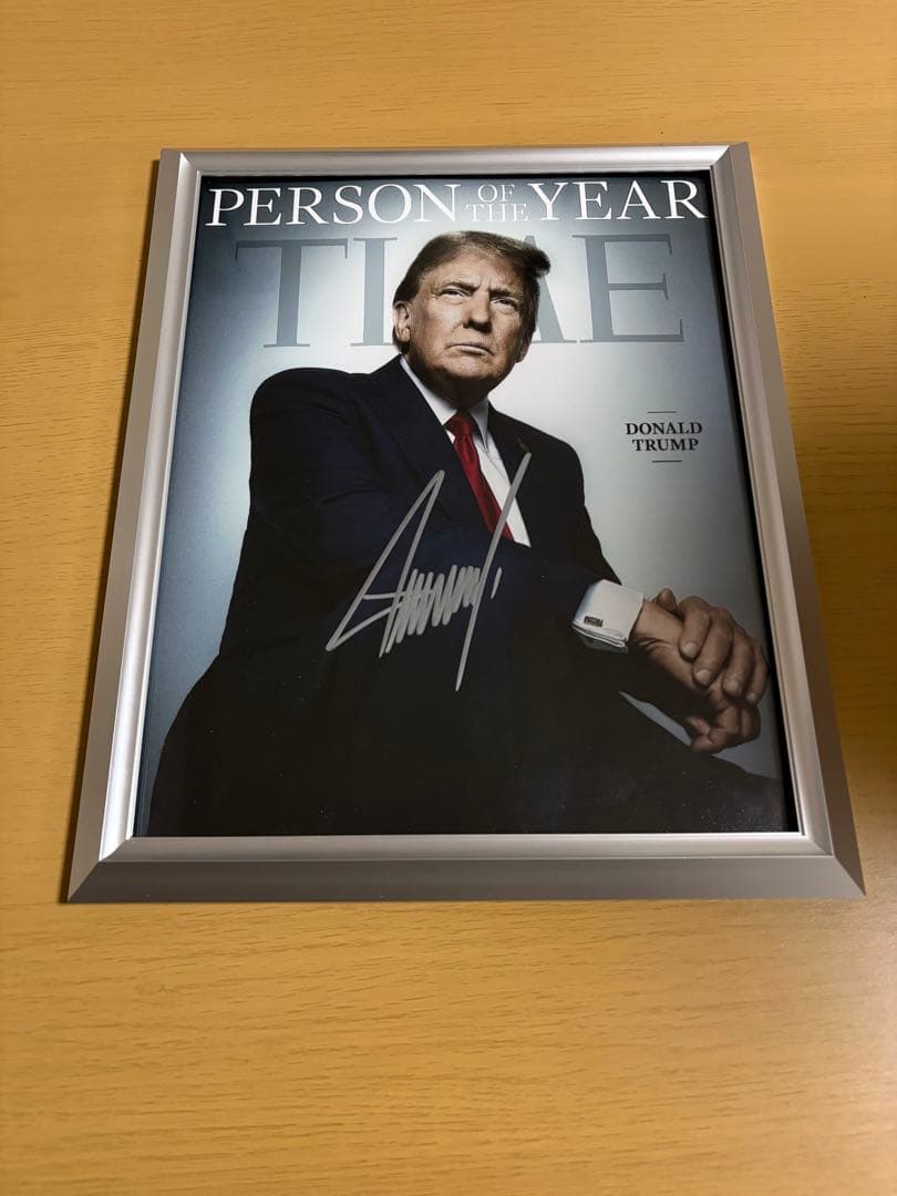 【証明書付きCOA】ドナルド・トランプ 直筆サイン入り 表紙部分