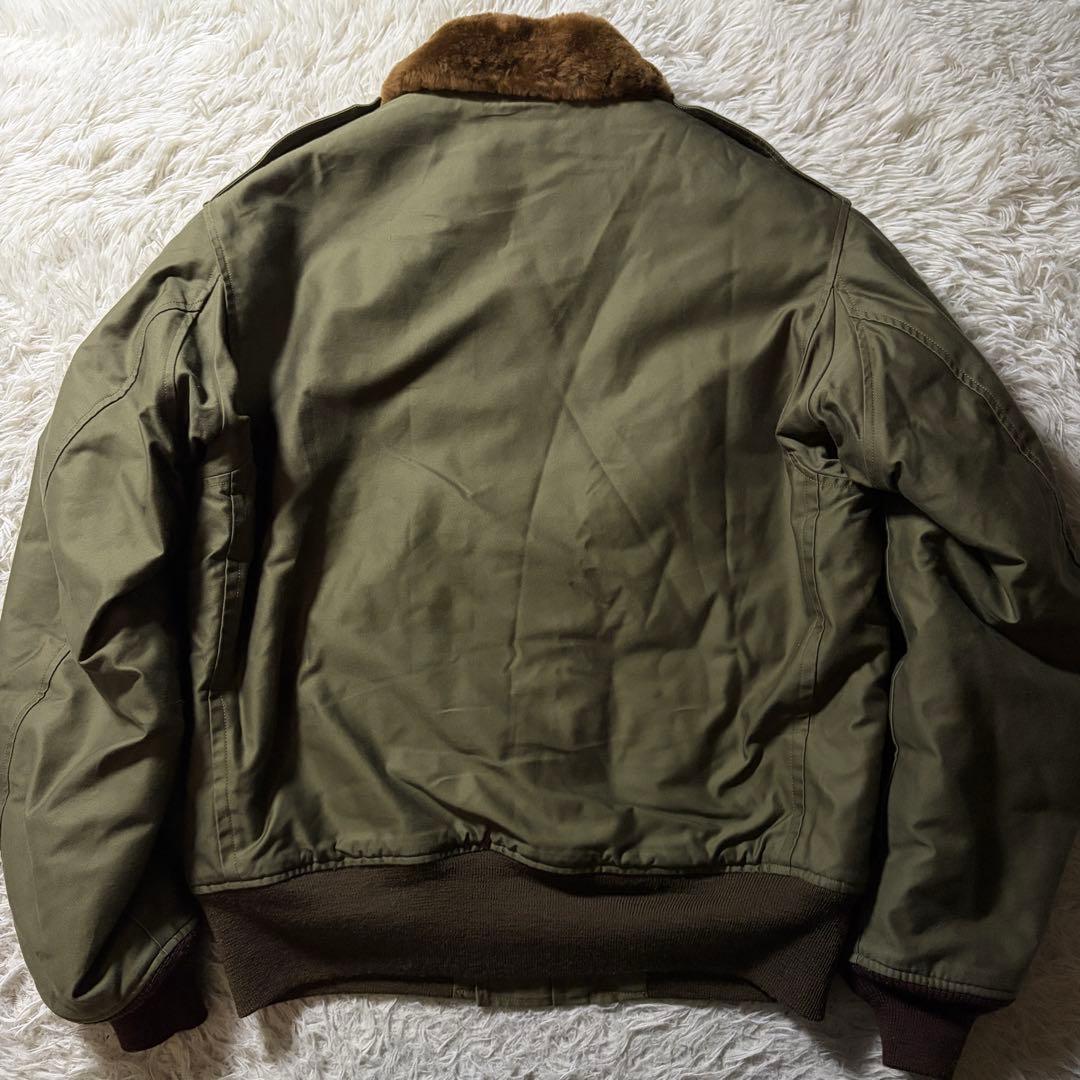 ス*シ様 【雰囲気抜群】バズリクソンズ　フライトジャケット　B-10 襟ボア　カ