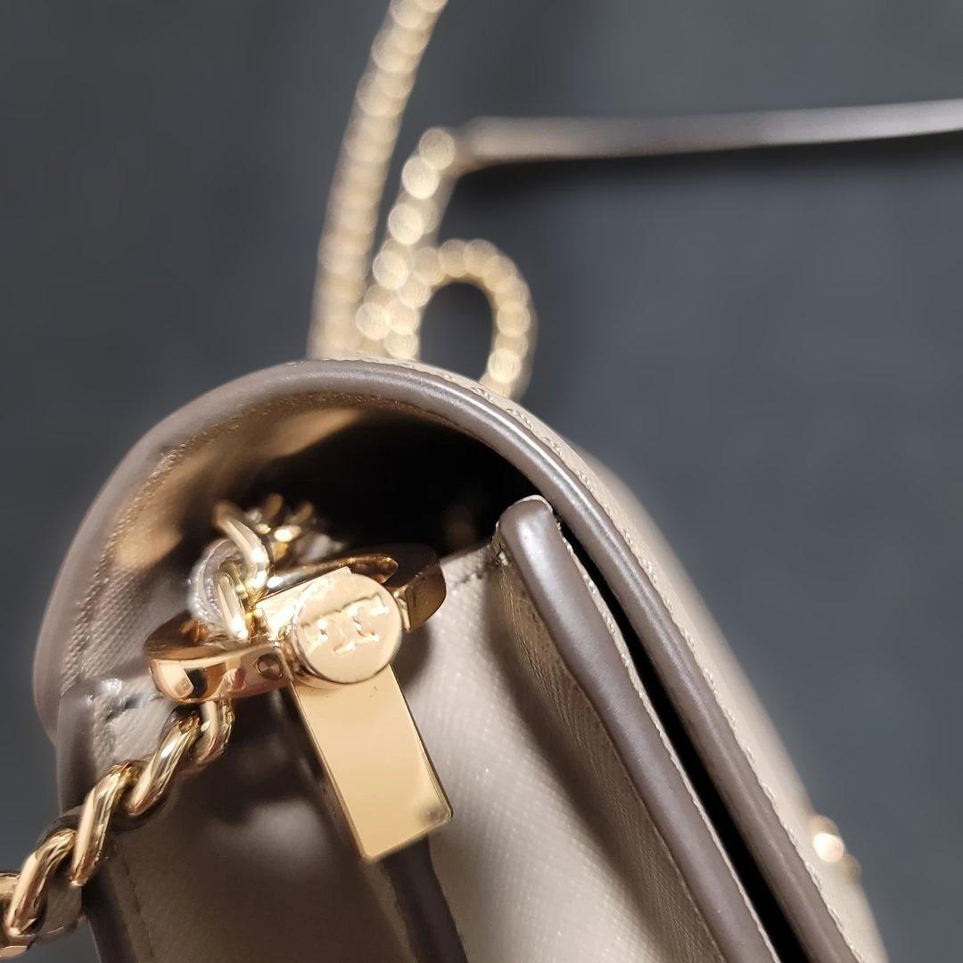 Tory Burch トリーバーチ ロビンソン ショルダーバッグ グレージュ