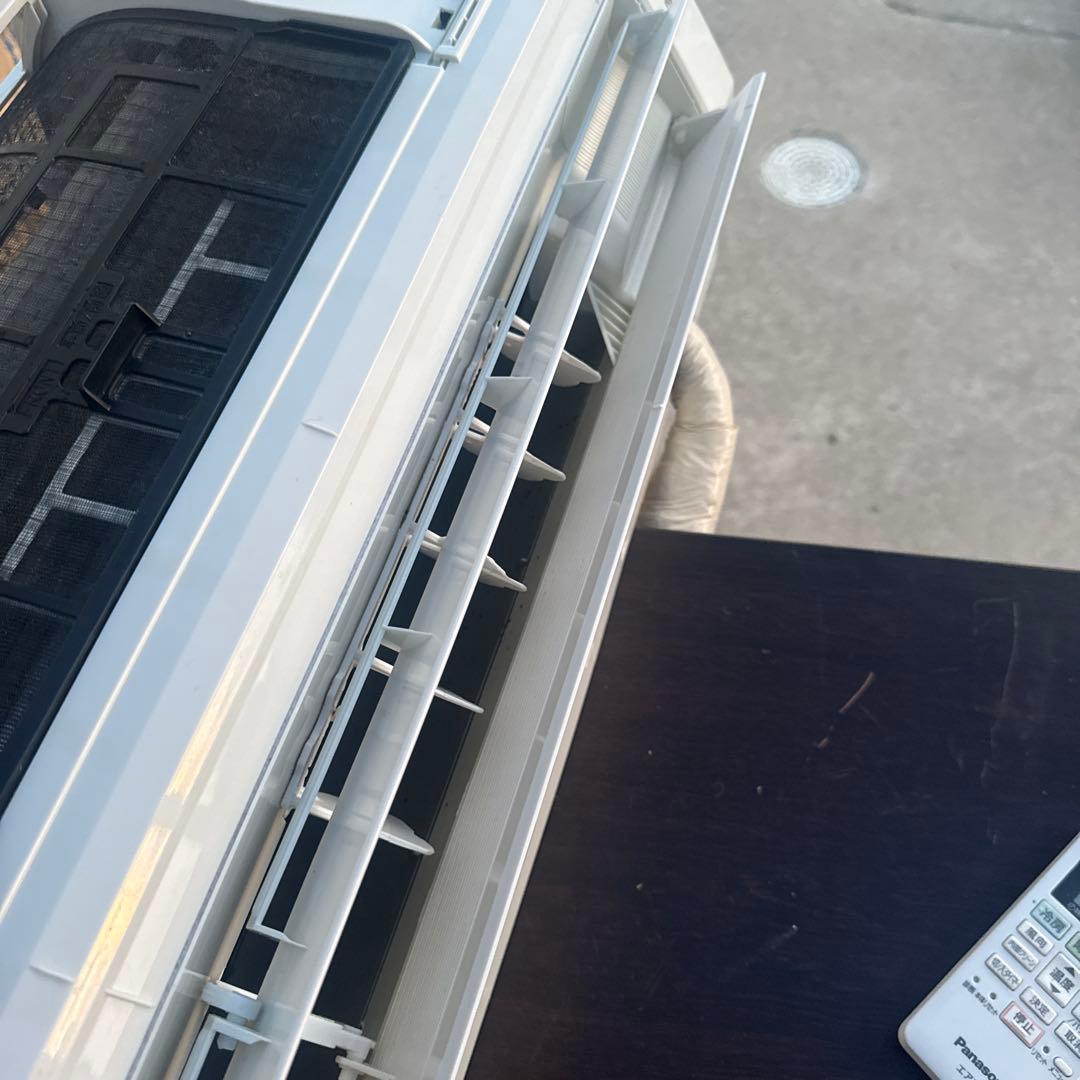 Panasonic エアコン CS-221DFL-W 主に6畳用