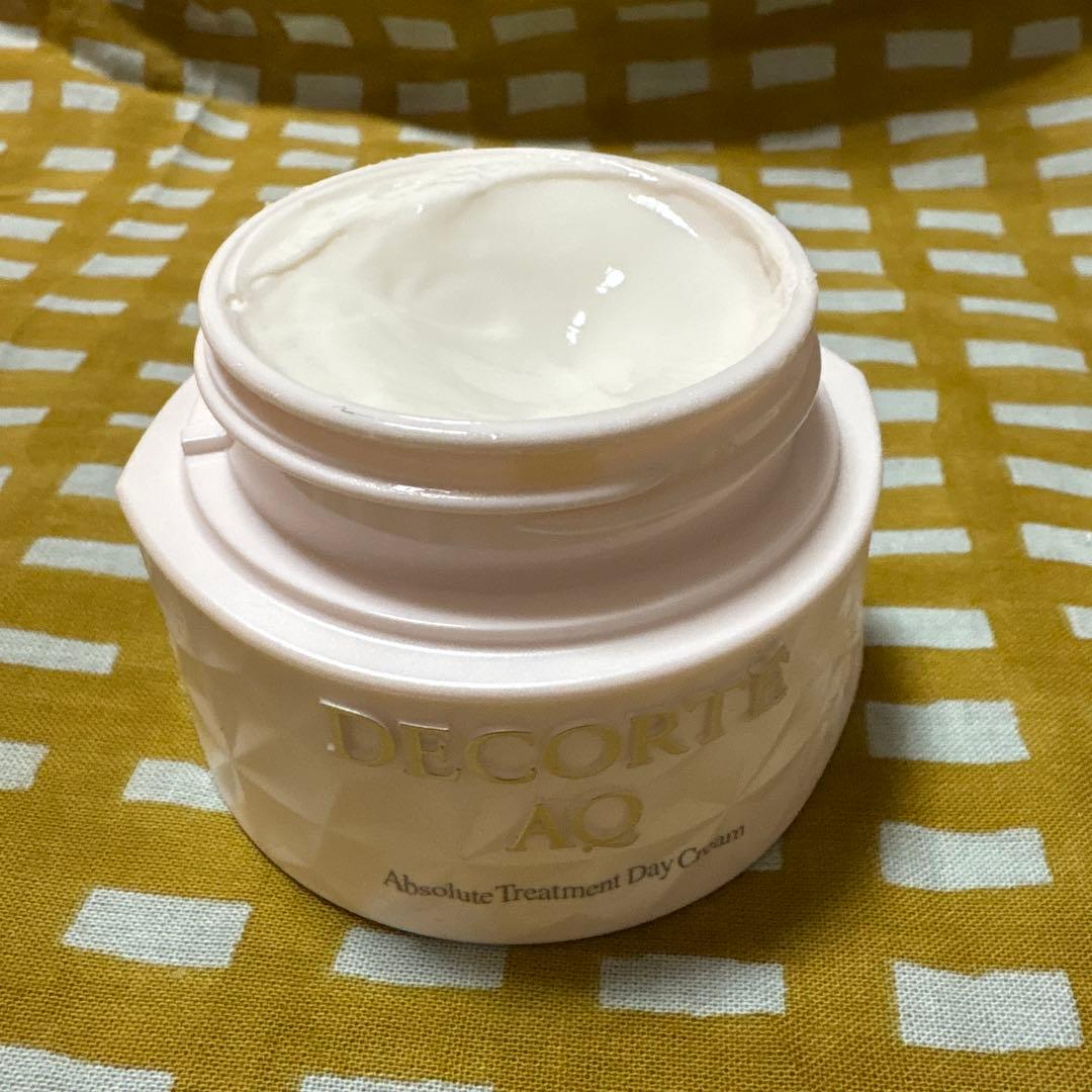 【rerari】AQアブソリュートデイクリームアウェイクニング