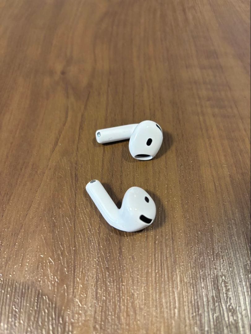 み　　AirPods4 ノイキャン無し