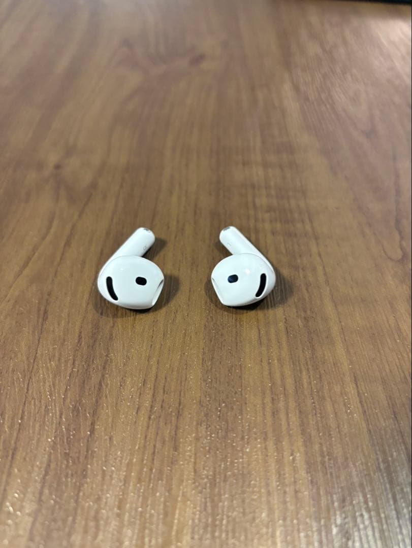 み　　AirPods4 ノイキャン無し