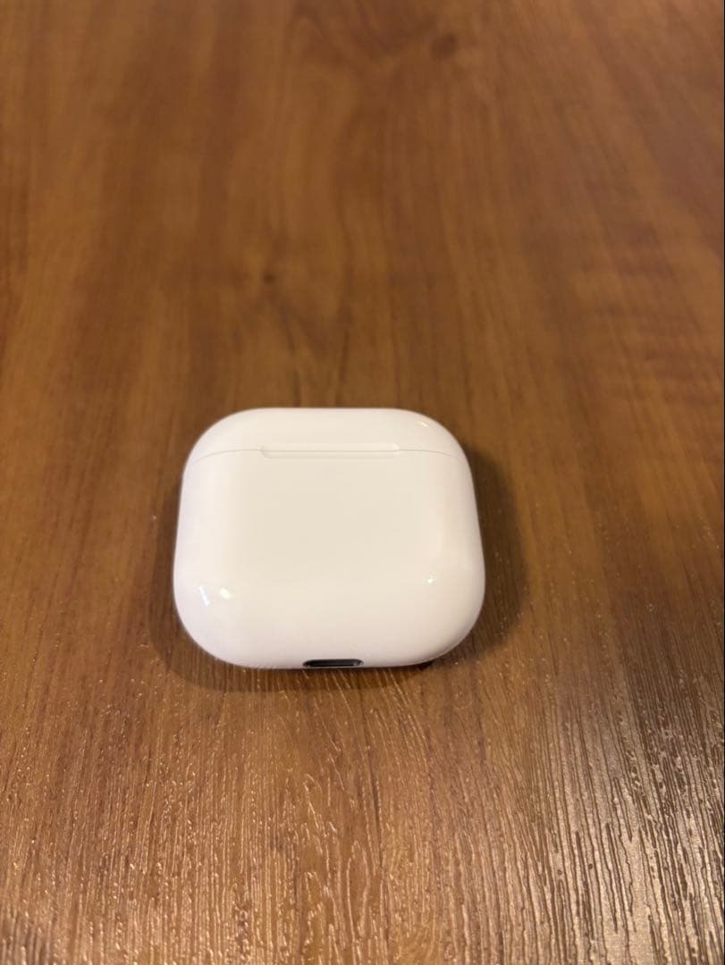 み　　AirPods4 ノイキャン無し