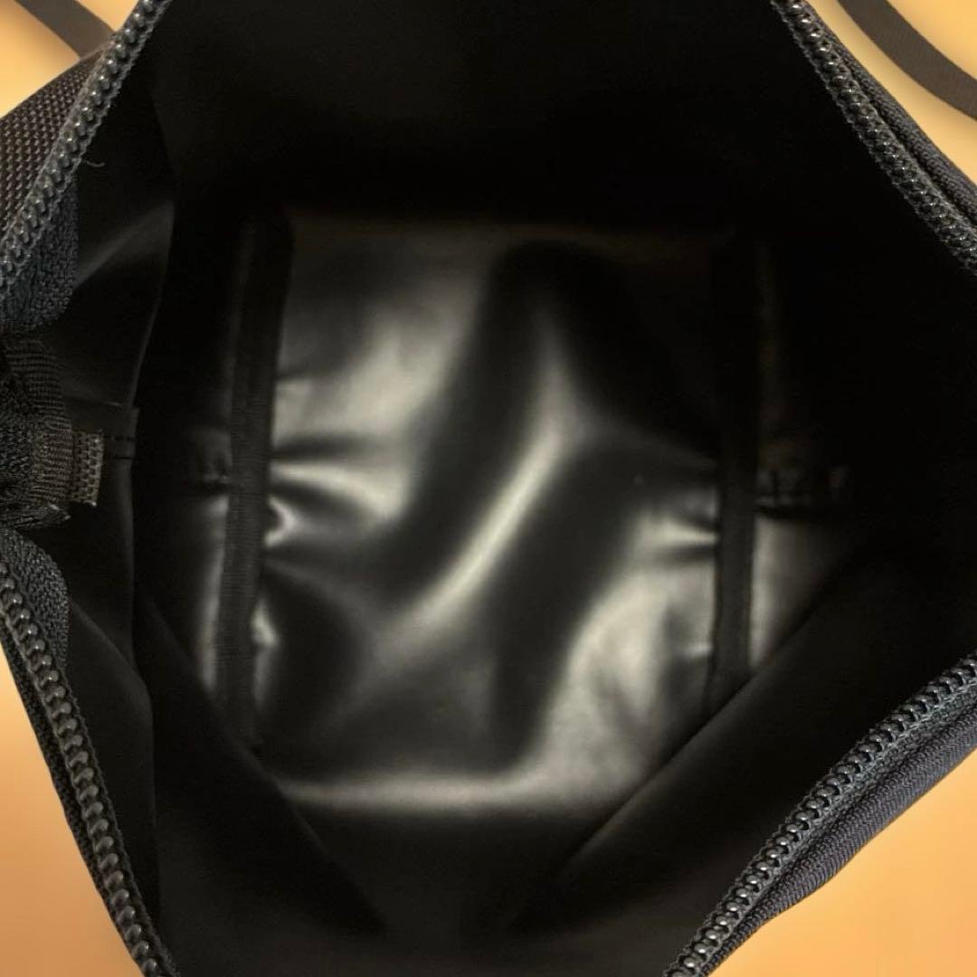 エルベシャプリエ　2885N ノワール　ナイロン舟形ショルダーバッグＳ