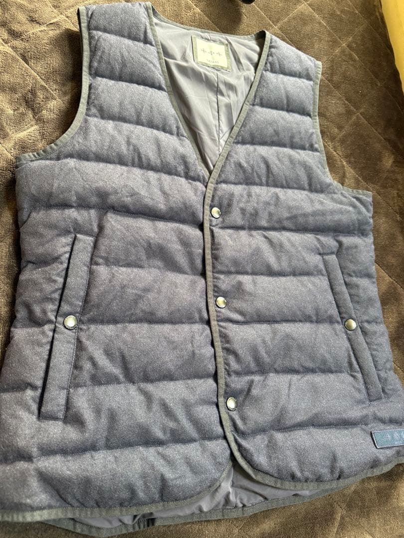 tatras タトラス ネイビー ダウン ベスト XL 軽量 防寒 薄手