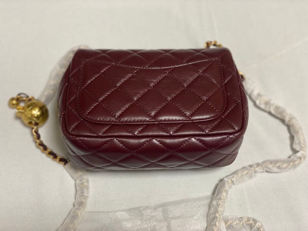 プ*o様 キルティング チェーンショルダーバッグ ボルドー ミニバッグ