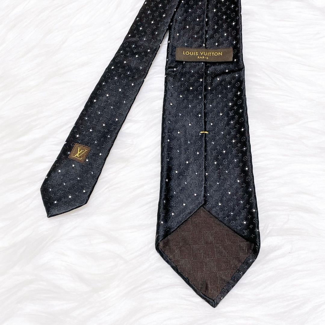LOUIS VUITTON ブラック　ドット ネクタイ シルク　LVロゴ
