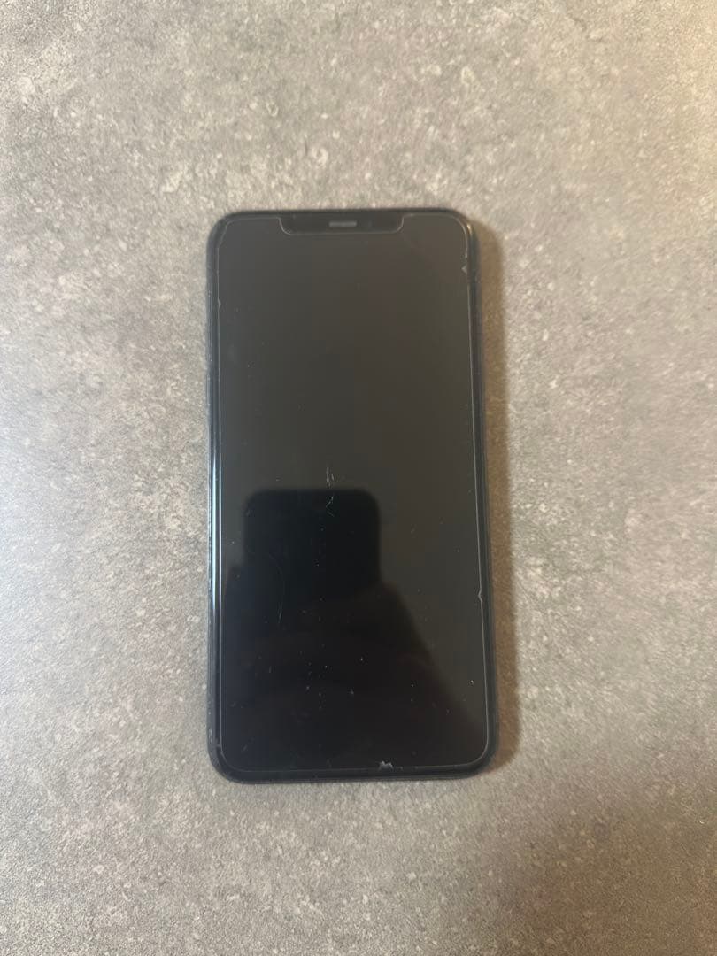 iPhone 11 PRO MAX 256gb caseついてます！