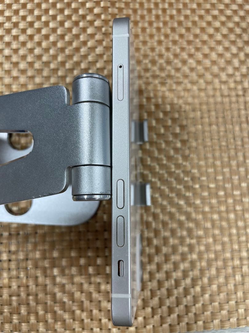 iPhone 12mini 64 GB ホワイトSIMフリー【6187】