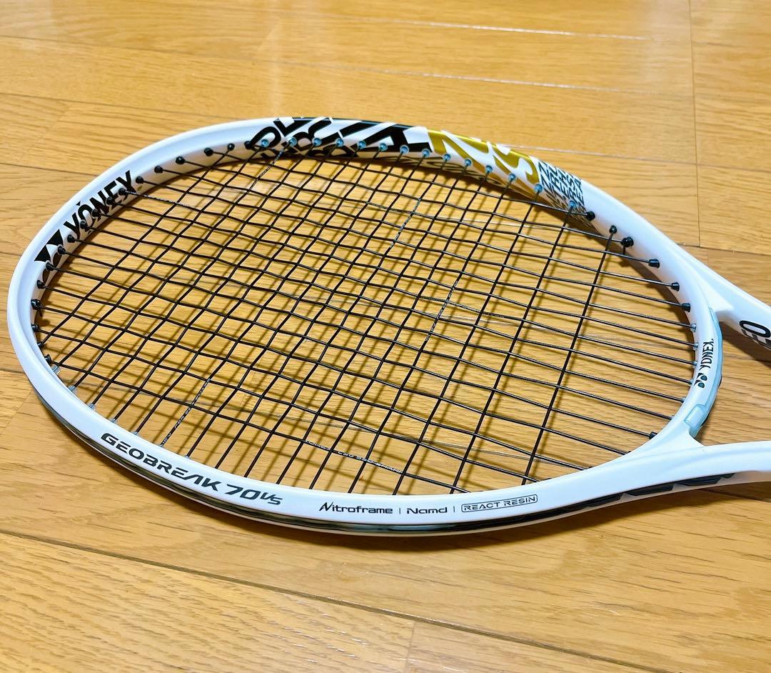 極美品　YONEX GEOBREAK 70VS テニス ラケット 軟式　廃盤