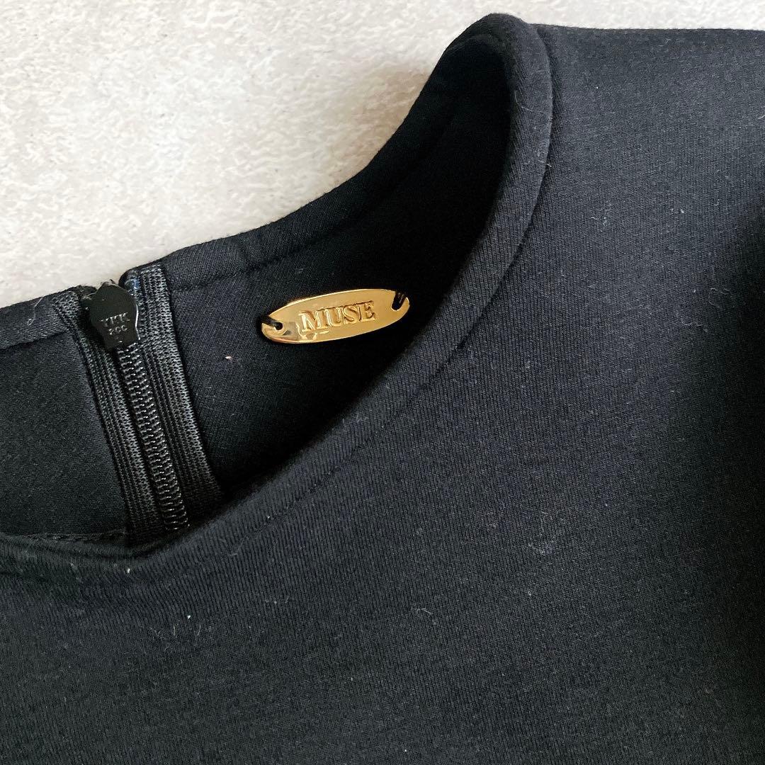 美品 MUSEドゥーズィエムクラス dumblefit クルーネック
