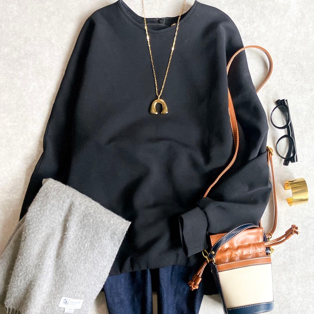 美品 MUSEドゥーズィエムクラス dumblefit クルーネック