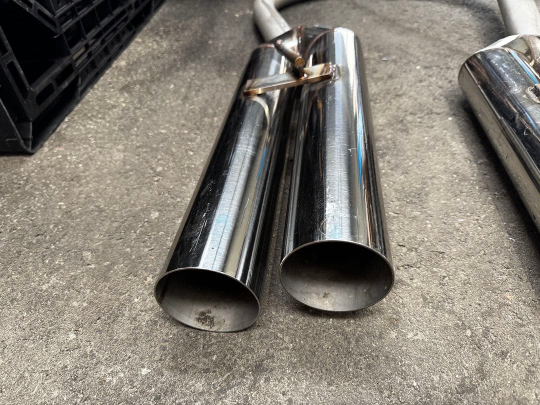 Wipa30セルシオリアピースステンレス製デュアルマフラー